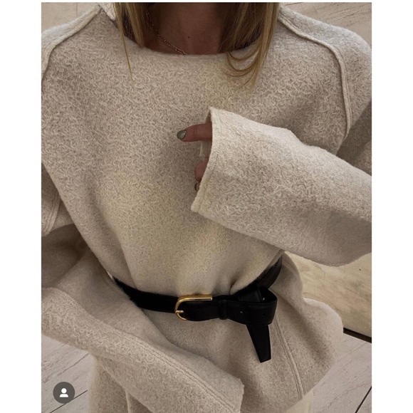 OVERSIZED BOUCLÉ SWEATSHIRT - Picture 1 of 6